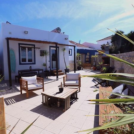 International Surf School & Camp Hotel Sagres Buitenkant foto